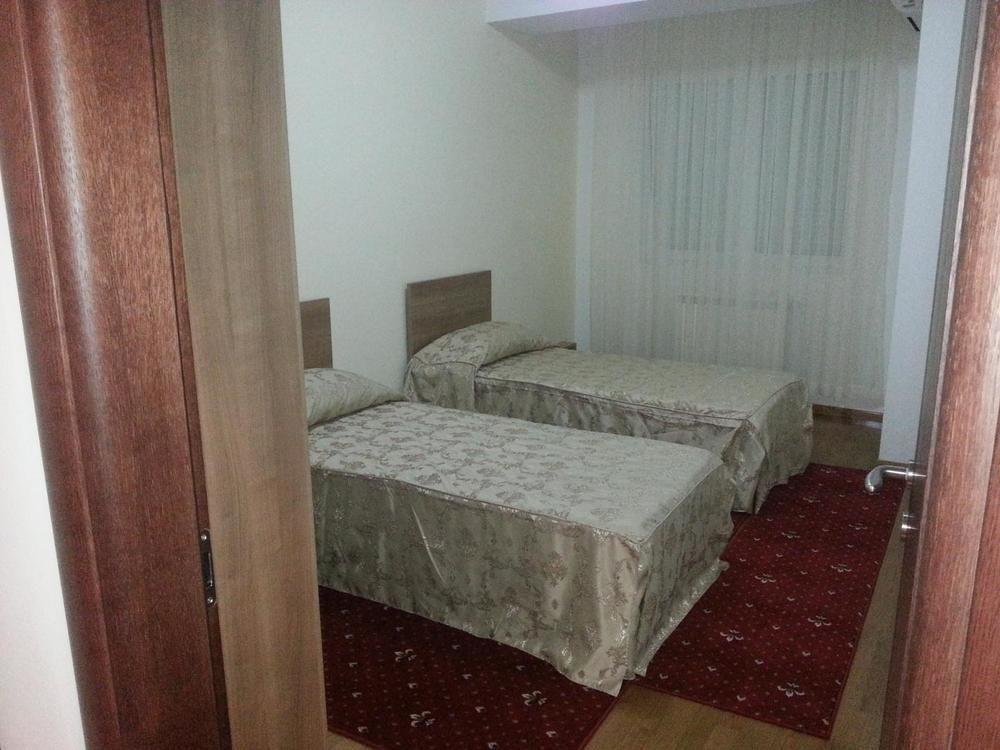 Tcc Grand Plaza Hotel Skopje Buitenkant foto