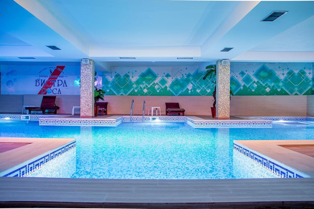 Tcc Grand Plaza Hotel Skopje Buitenkant foto
